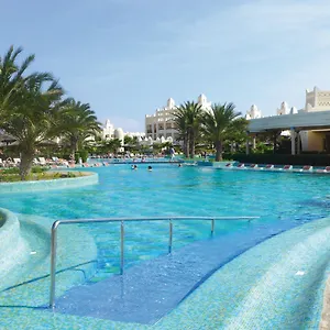 https://clubhotel-riu-karamboa.cape-verdehotels.com