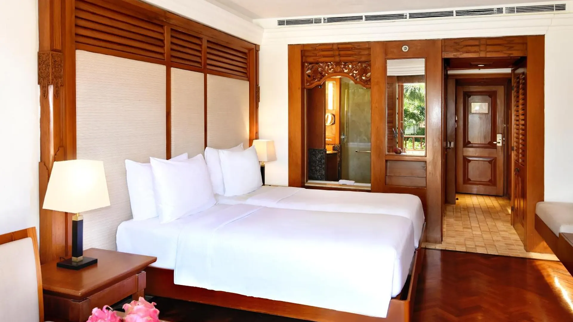 Resort Nusa Dua Beach Hotel And Spa - Handwritten Collection